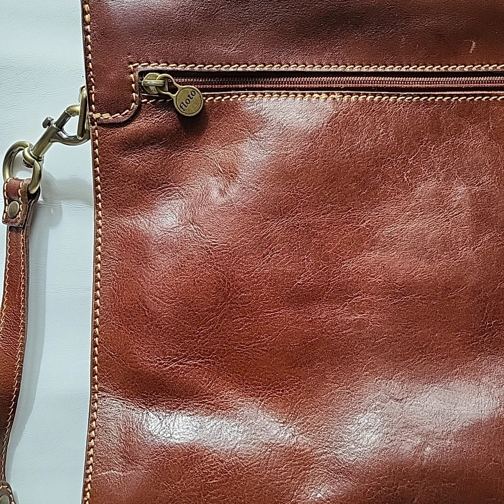 FLOTO CEO Brown Leather Unisex Bag